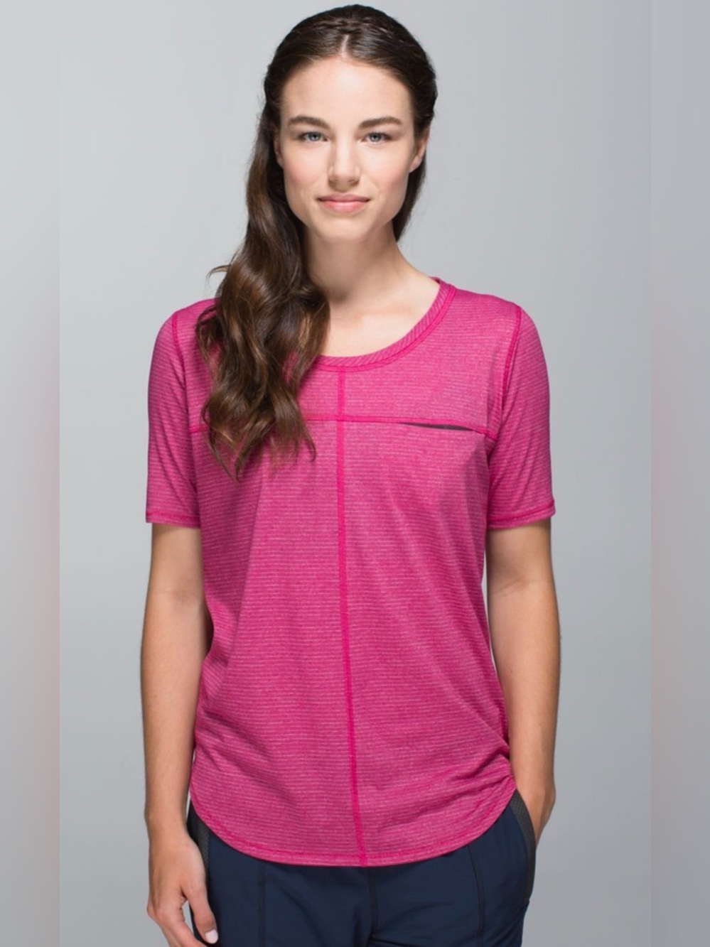 Lululemon Run Away Tee T-shirt top striped red pink s 6 Heathered Bumble Berry
